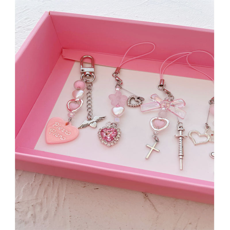Creative Design Beaded Pendant Cute Pink Sweet Love Injection Sweet Cool Hanging Chain Goo Card Chain Phone Case Chain